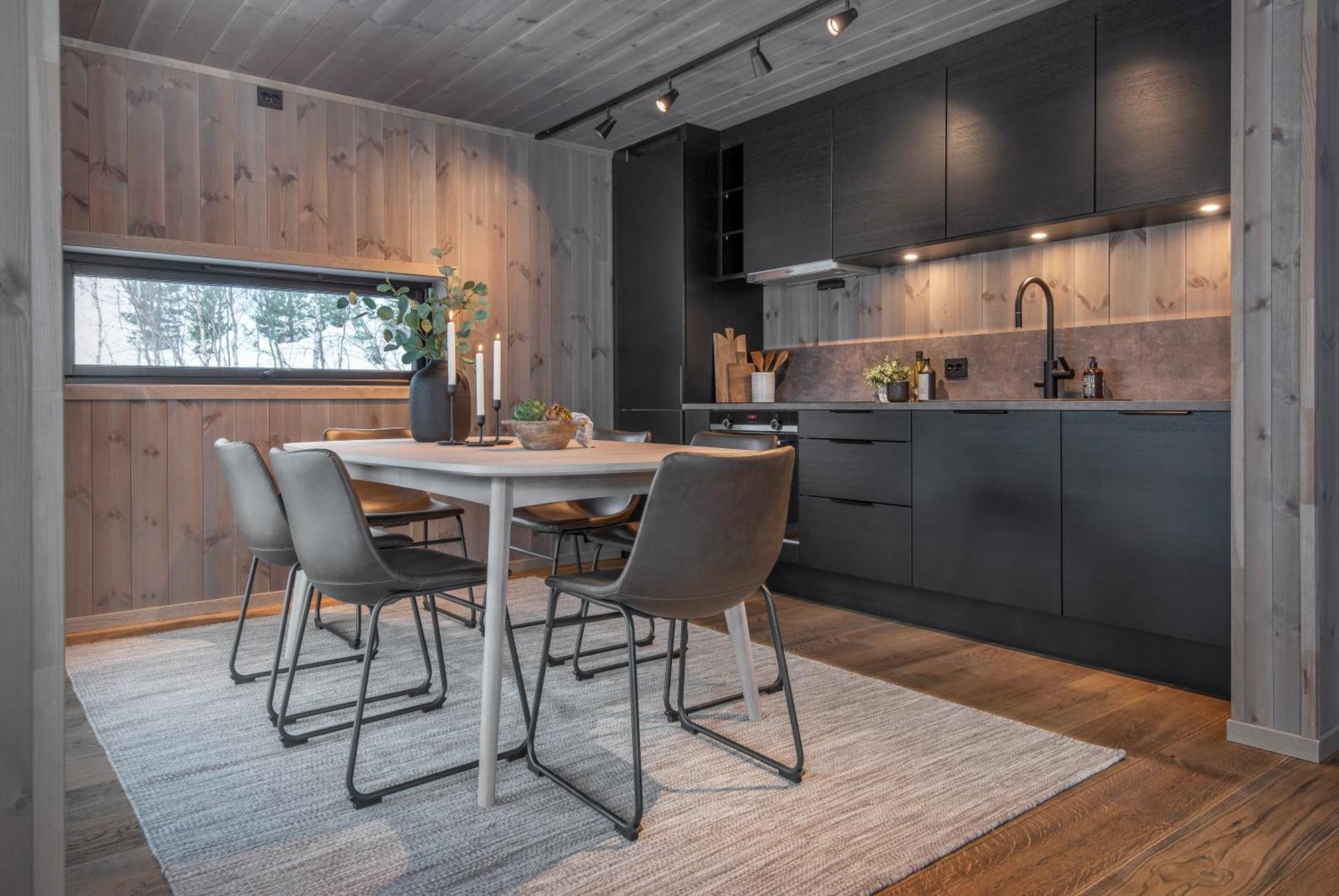 סטראנדה Nordic Charm Retreat With Sauna, Central To Strandafjellet Ski Resort & Geiranger מראה חיצוני תמונה